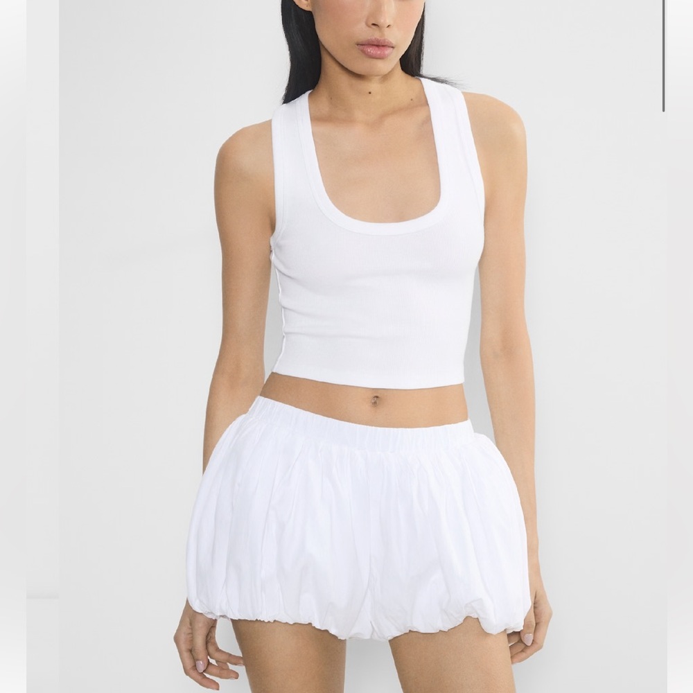Aritzia Sunday White Souffle Poplin Bloomer Short